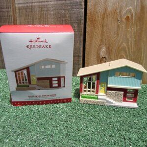 Brand New Hallmark Keepsake Split Level Dream Home Christmas Ornament 2016